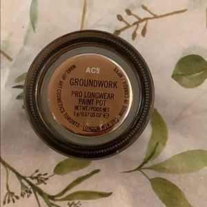MAC Groundwork Pro Longwear Paint Pot